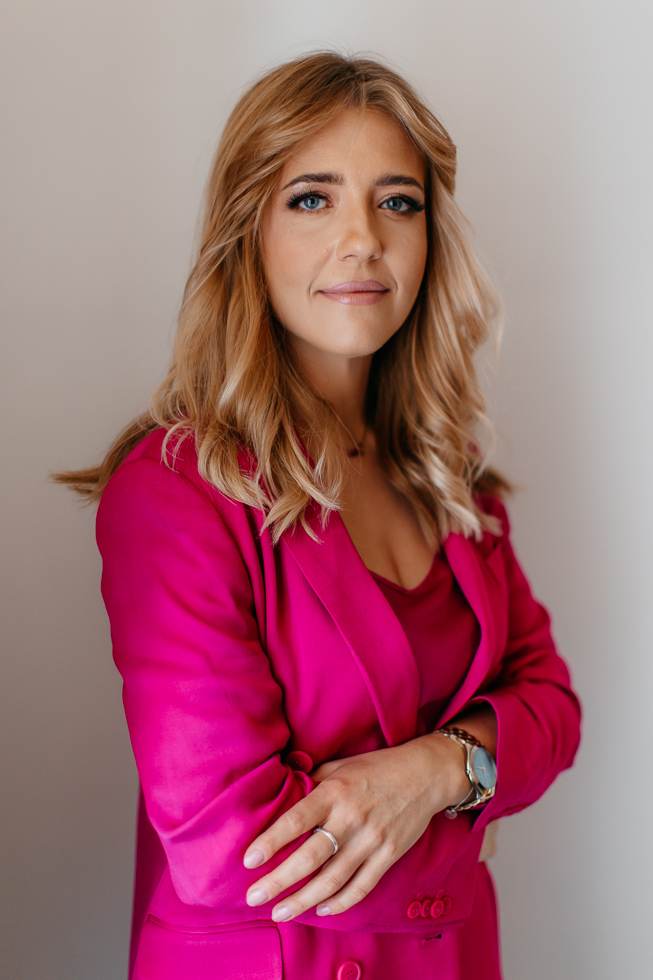 dr Agnieszka Chemperek​